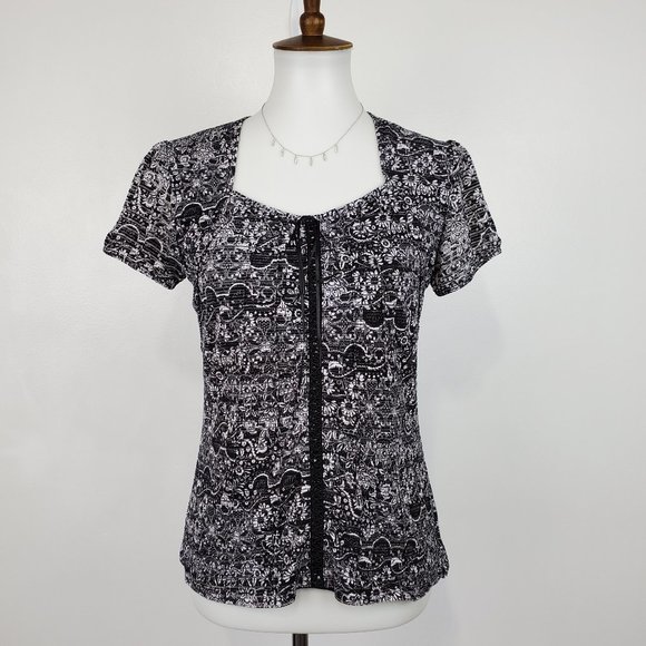 COPY - Dressbarn Black White Short Sleeve Subtle Floral Y2K Look Top, Size SP - Picture 1 of 14